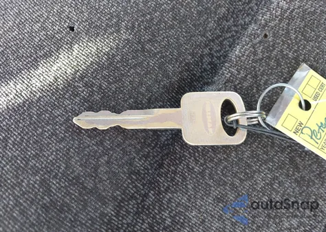 1998 Ford Ranger Splash/Xl/Xlt из США, поврежденный, VIN 1FTYR10CXWTA70900